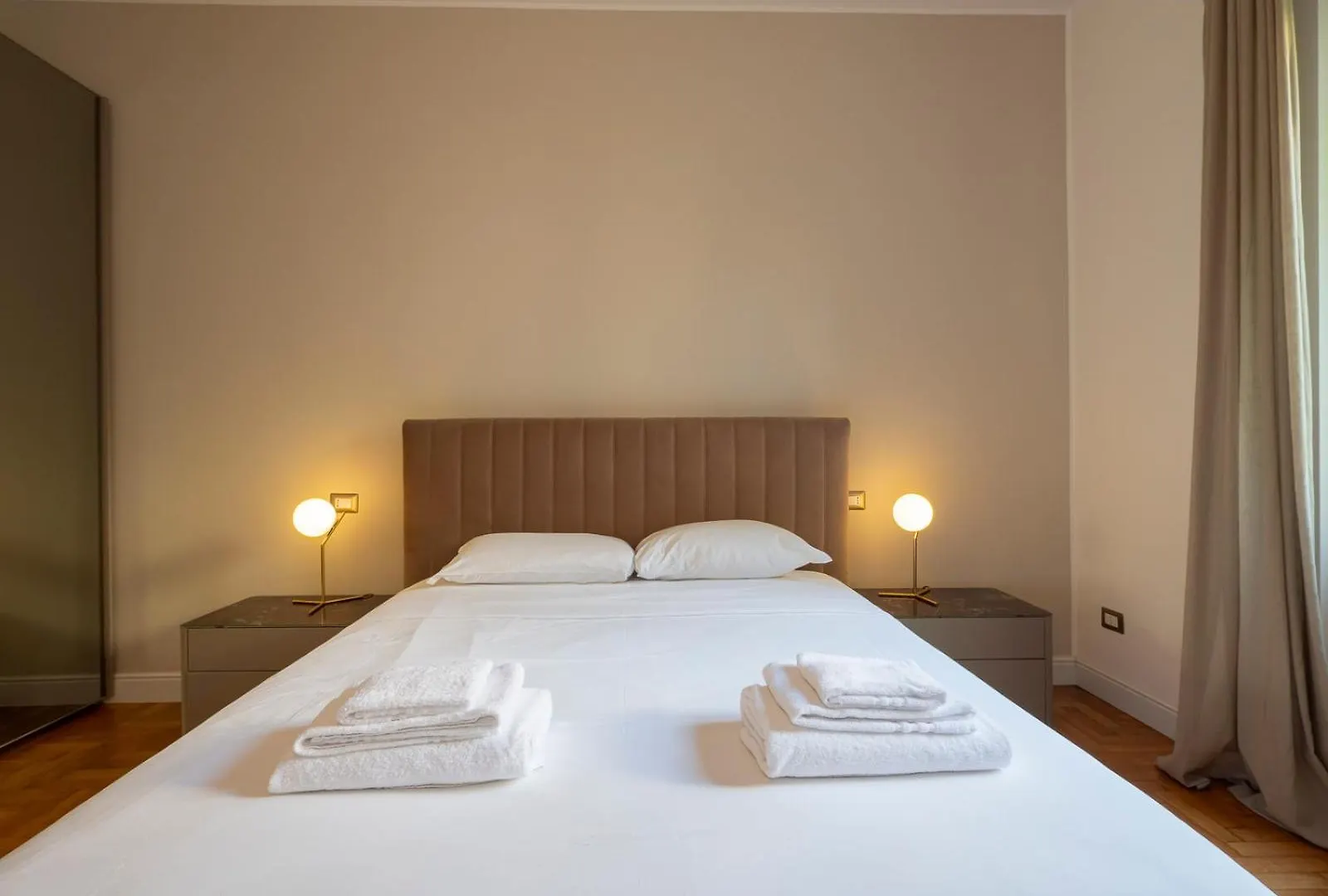 Big Apartment Close To Bocconi / Humanitas / Ieo Milan Italy