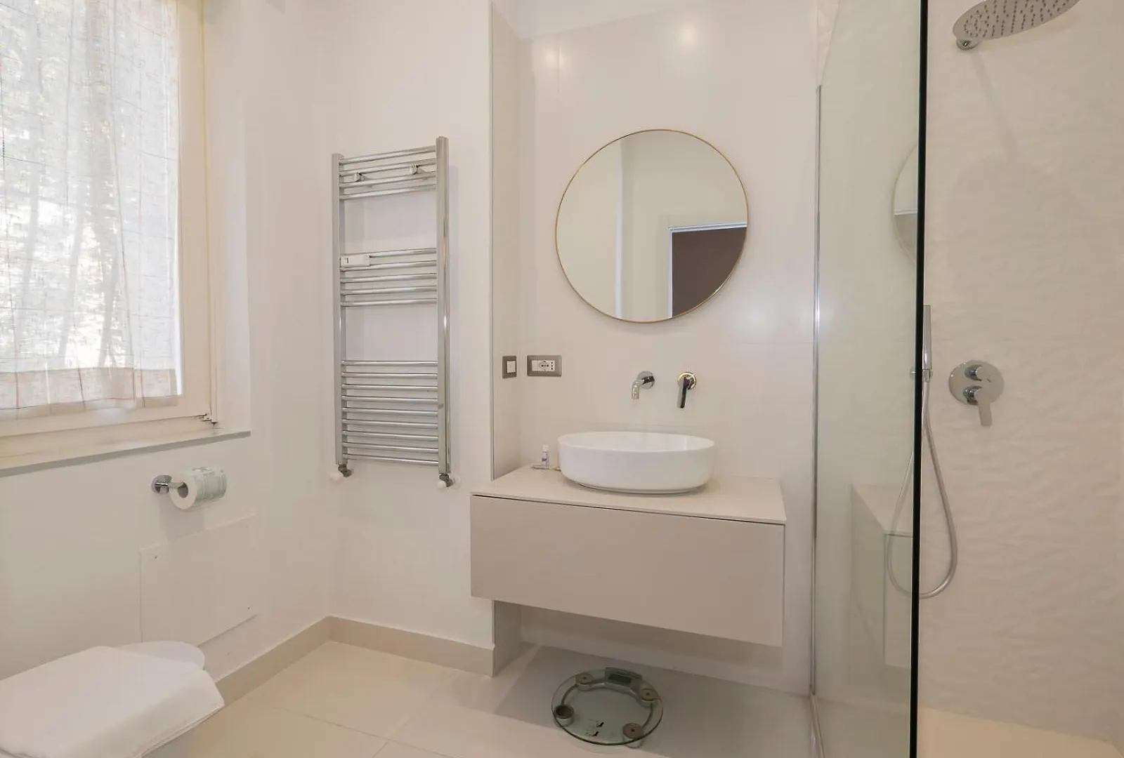 Big Apartment Close To Bocconi / Humanitas / Ieo Milan 0*,