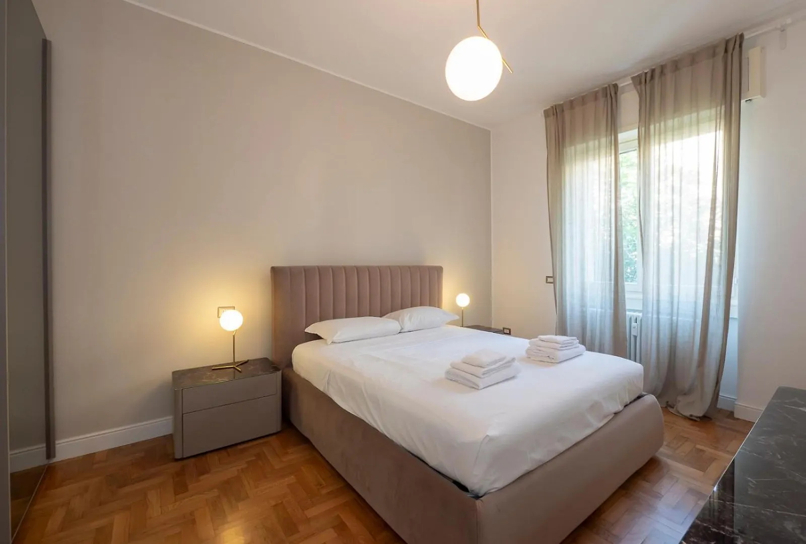 Big Apartment Close To Bocconi / Humanitas / Ieo Milan