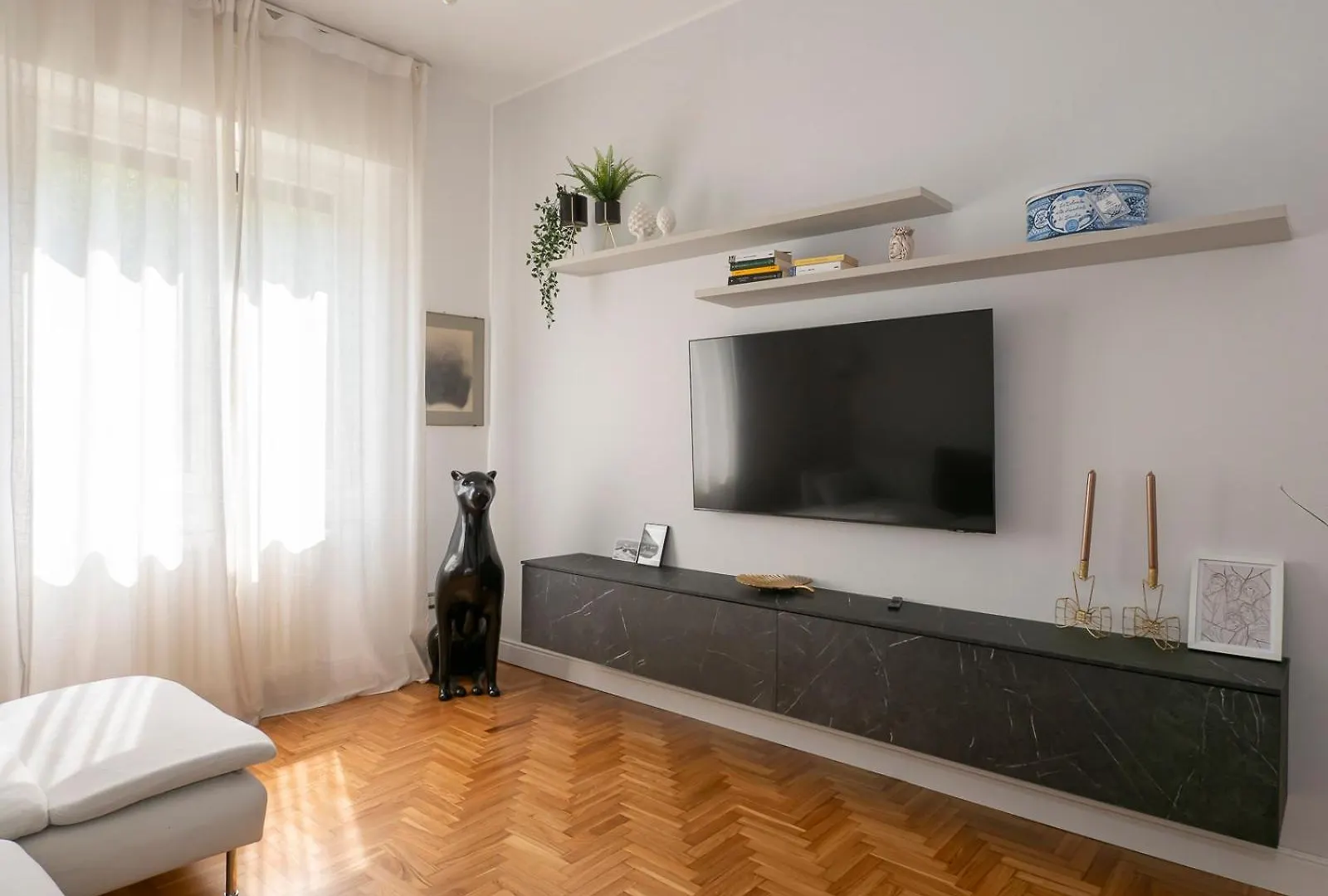Big Apartment Close To Bocconi / Humanitas / Ieo Milan